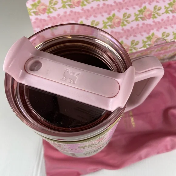 Stanley x LoveShackFancy 40oz Quencher H2.0 Pink Floral Tumbler Gift Set NIB - Picture 5 of 14
